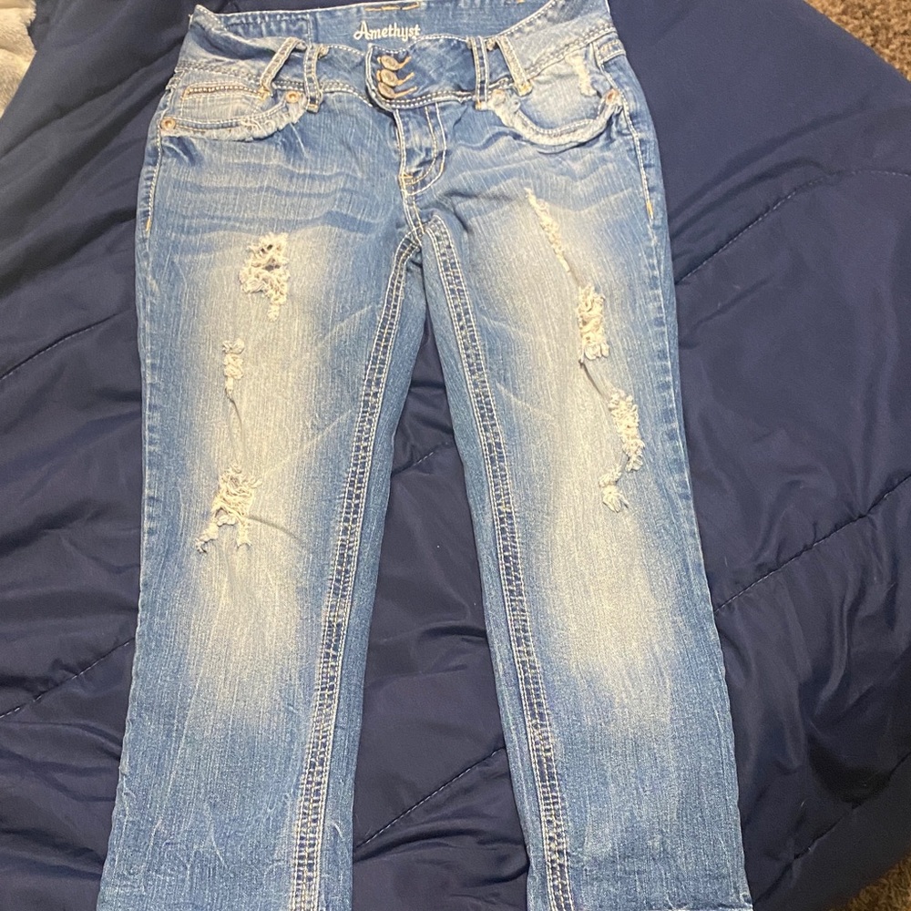 Amethyst Jeans Women's Light Blue Distressed Cropped Jeans